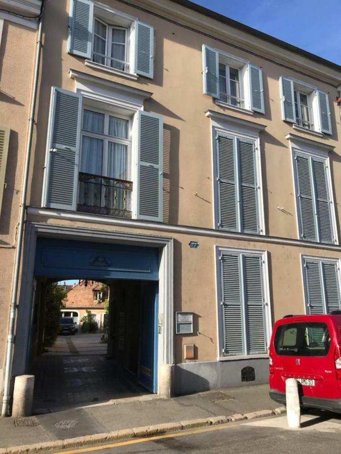 77 Rue De France Fontainebleau Exterior photo