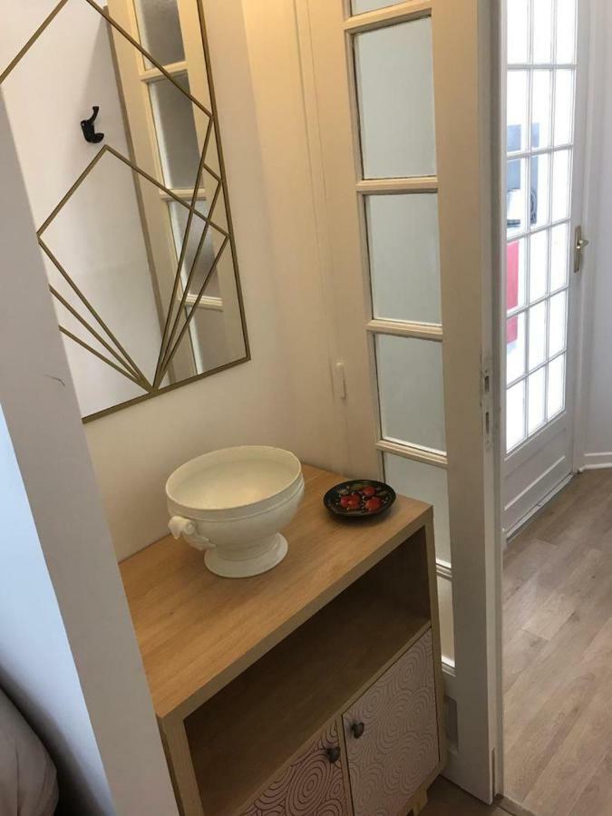 77 Rue De France Fontainebleau Exterior photo